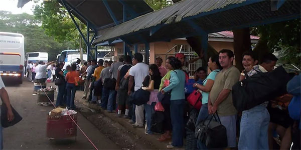 Is Residency a better idea than Costa Rican Border Runs?